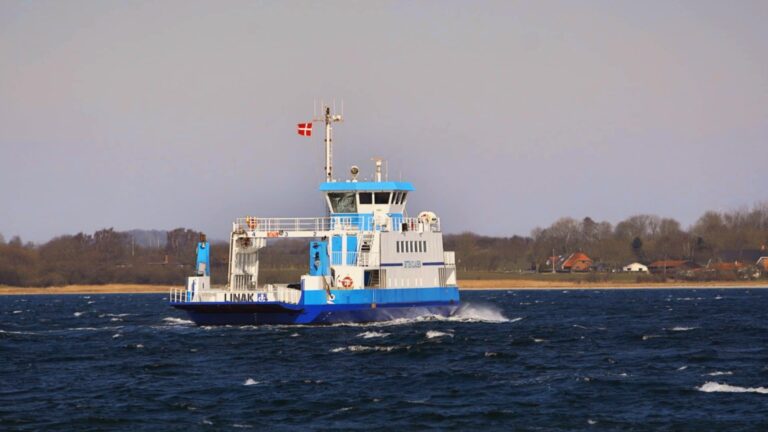 Færge skal på værft