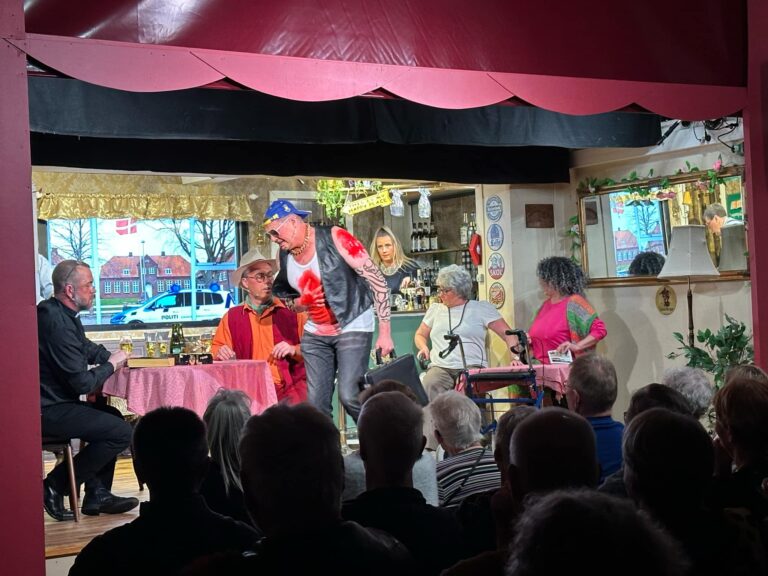 Holm Amatør Teater har meget at leve op til næste år