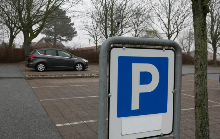 Parkeringsplads i midtbyen totalspærres