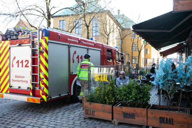 Brandbil kørte til Rådhustorvet