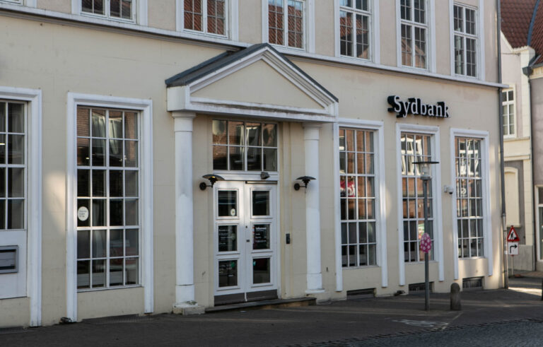Sydbank ønsker ikke at fortælle om de har et politisk ståsted