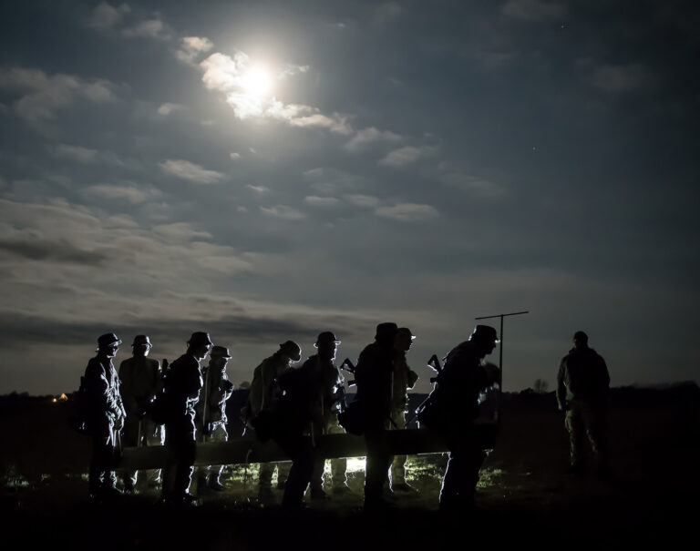 Zonta-foredrag: Verden er i brand – er kvindelig værnepligt en del af løsningen?
