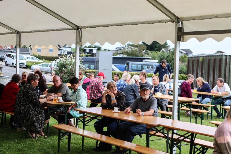 Midt i juni er musikfestival på Strandhjem