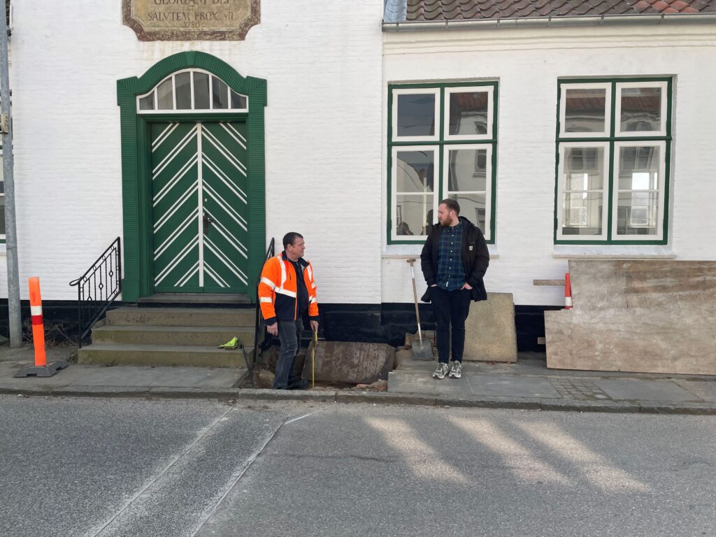 Fortiden dukker op under asfalten i Hertugernes Augustenborg