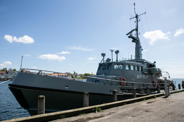 Marinehjemmeværnet kaldt ud til sejlbåd