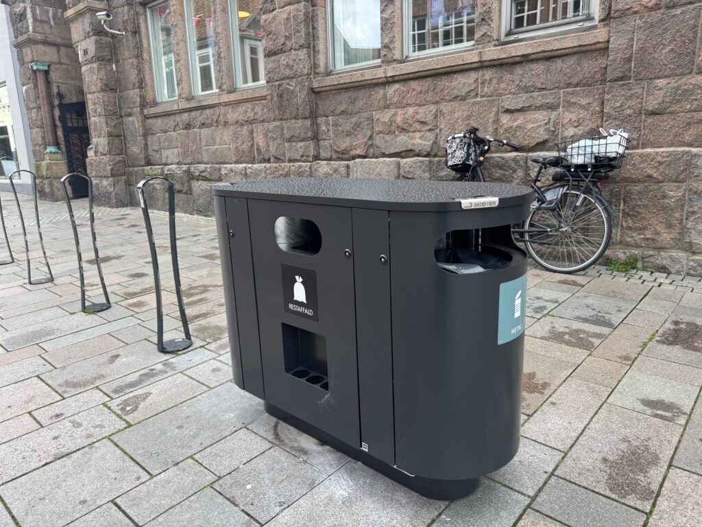 Nu kan man sortere affald i det offentlige rum i Sønderborg midtby