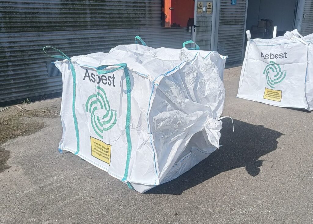 Nu skal eternit og asbest afleveres i bigbags