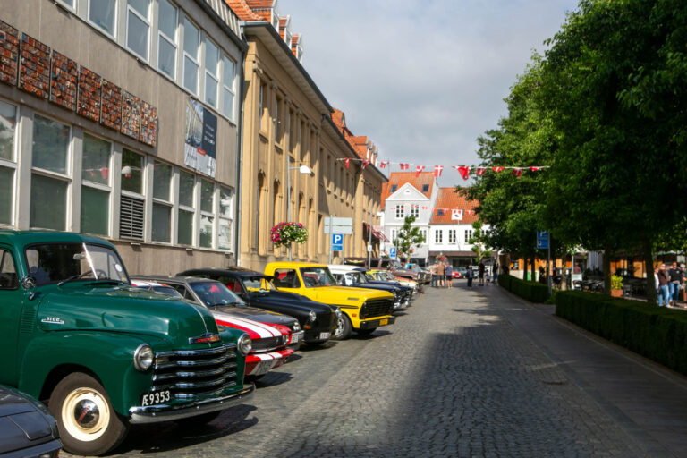 Veteranbilerne har indtaget bymidten