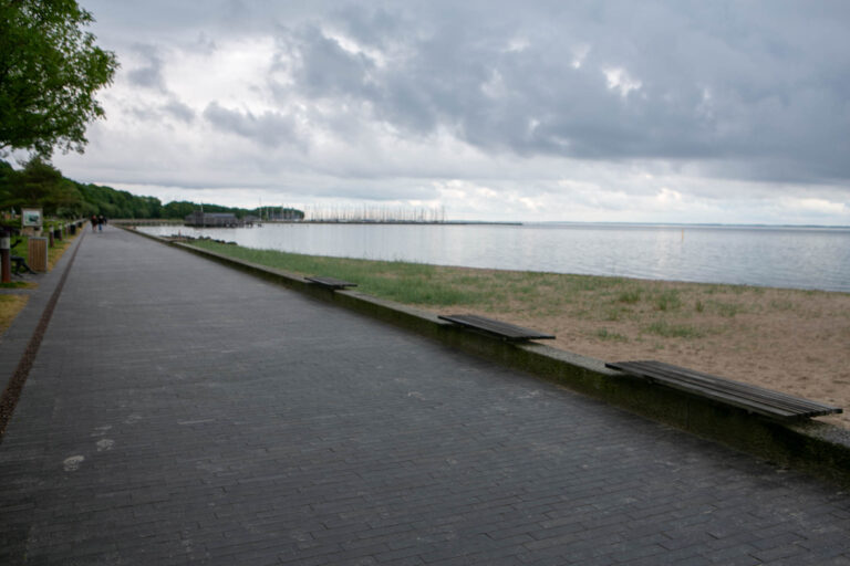 Strandpromenaden skal beskyttes mod bølgeslag