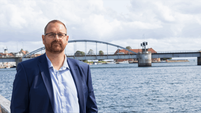 Debat: Slip fagligheden og talenterne løs!