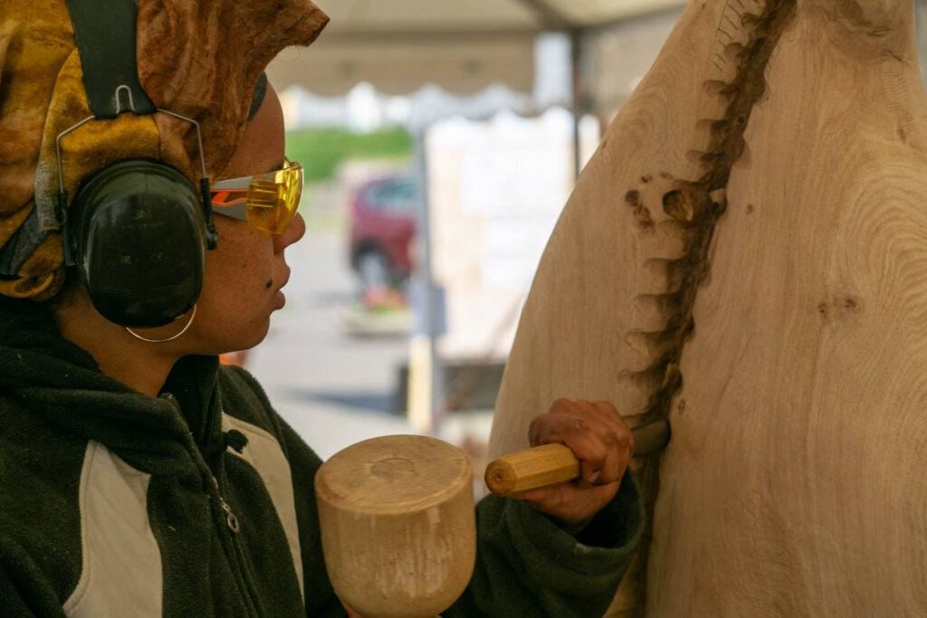 I dag er det igen muligt at møde kunstnerne på Slotskajen