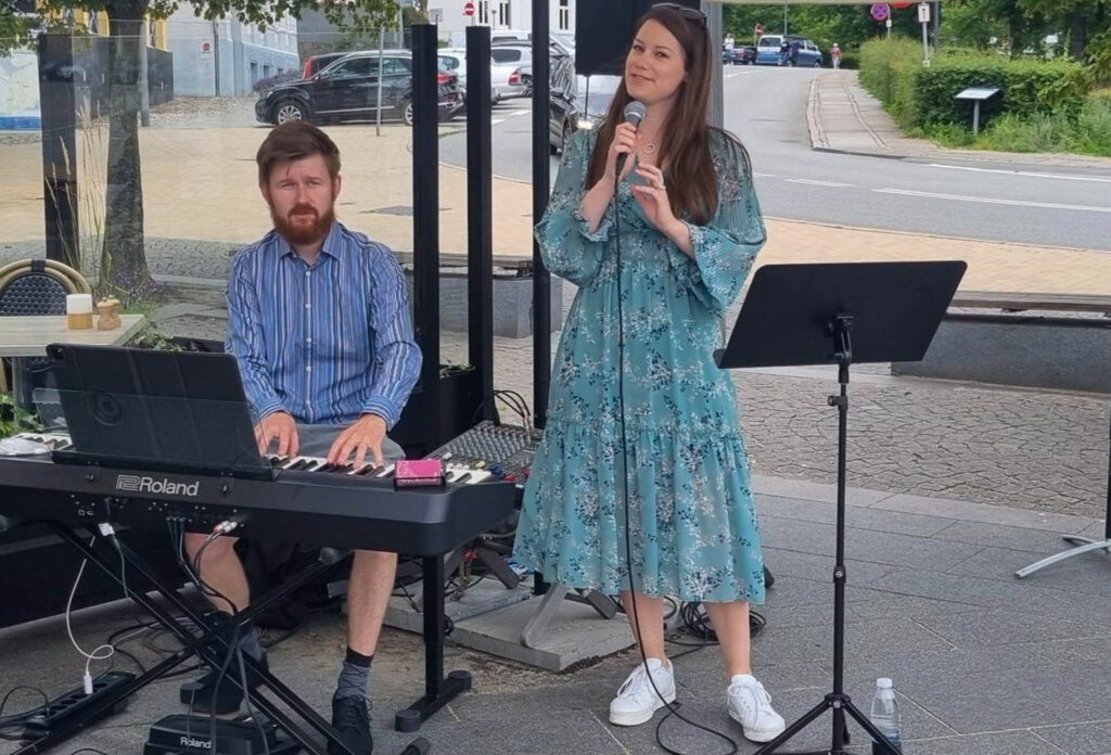 Herlig sang og musik hos Cafe P