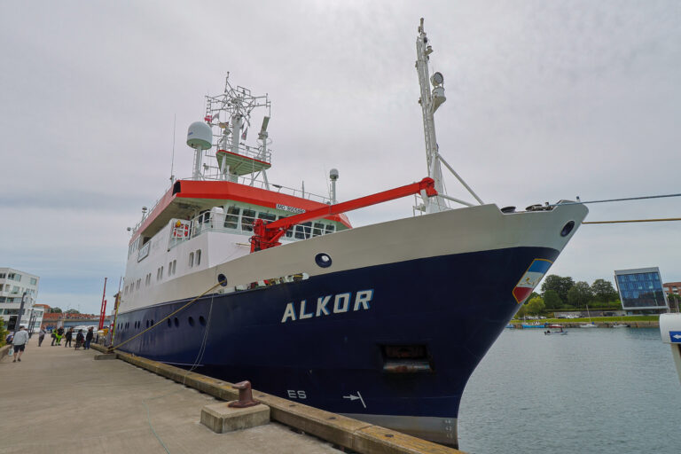 Kom ombord og hør om mikroplast i havet