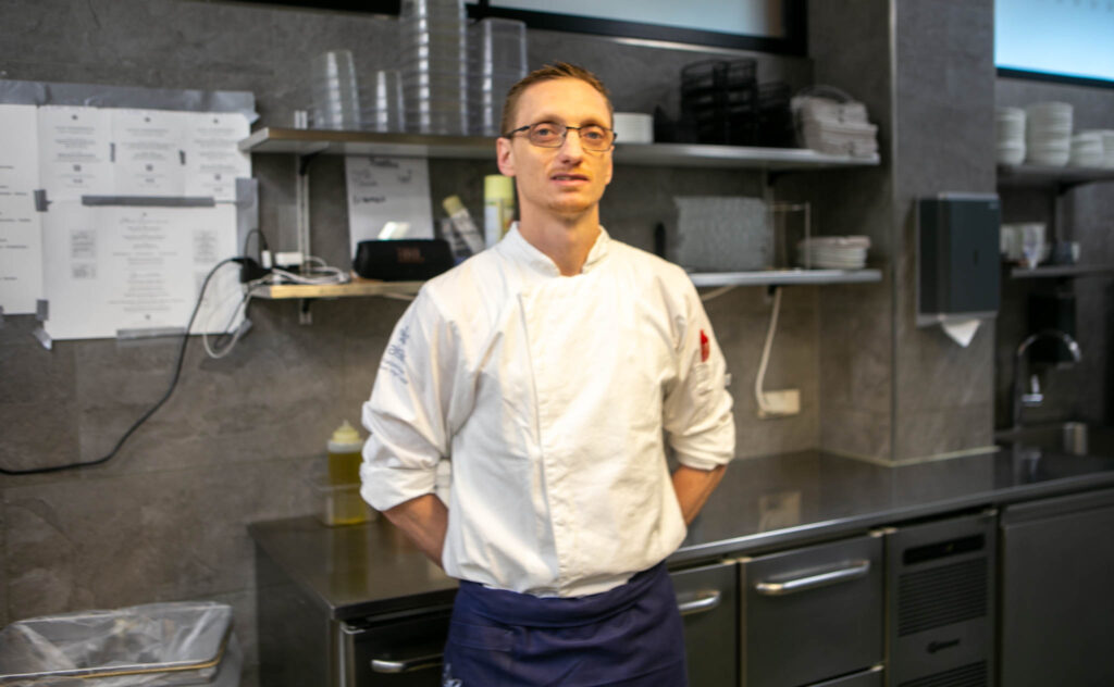 Køkkenchef: På Hotel Alsik skal vi være gode til at omstille os