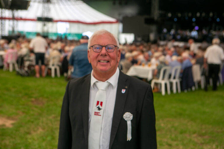 Leif Maibom stopper som toastmaster