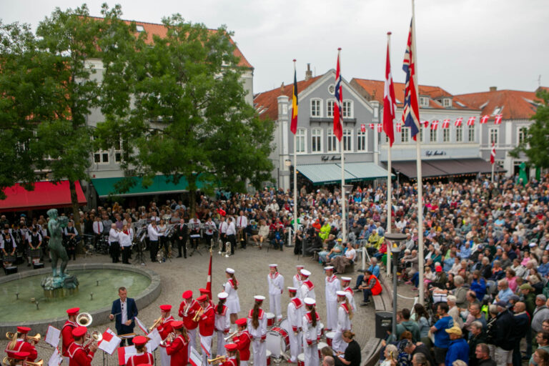 Stor og flot koncert på Rådhustorvet