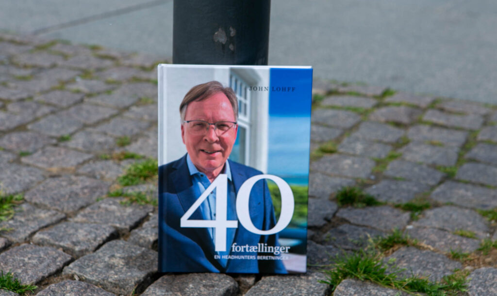 Boganmeldelse: 40 fortællinger – en bog om headhunting