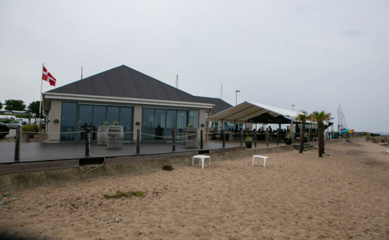 Mommark Marina er klar til pælesiddere og fest på havnen