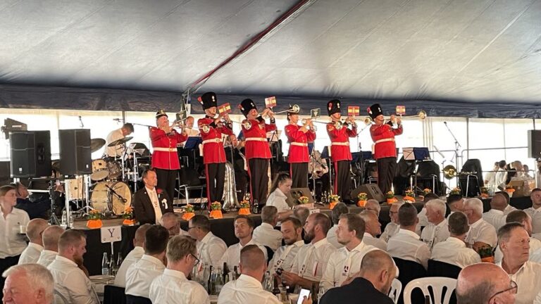 Savner de britiske orkester til Ringriderfesten