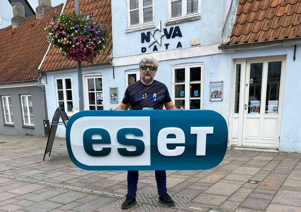 Når Nova Data fester er ‘eset antivirus’ med