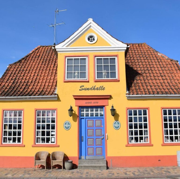 Sundhalle bliver ikke forandret