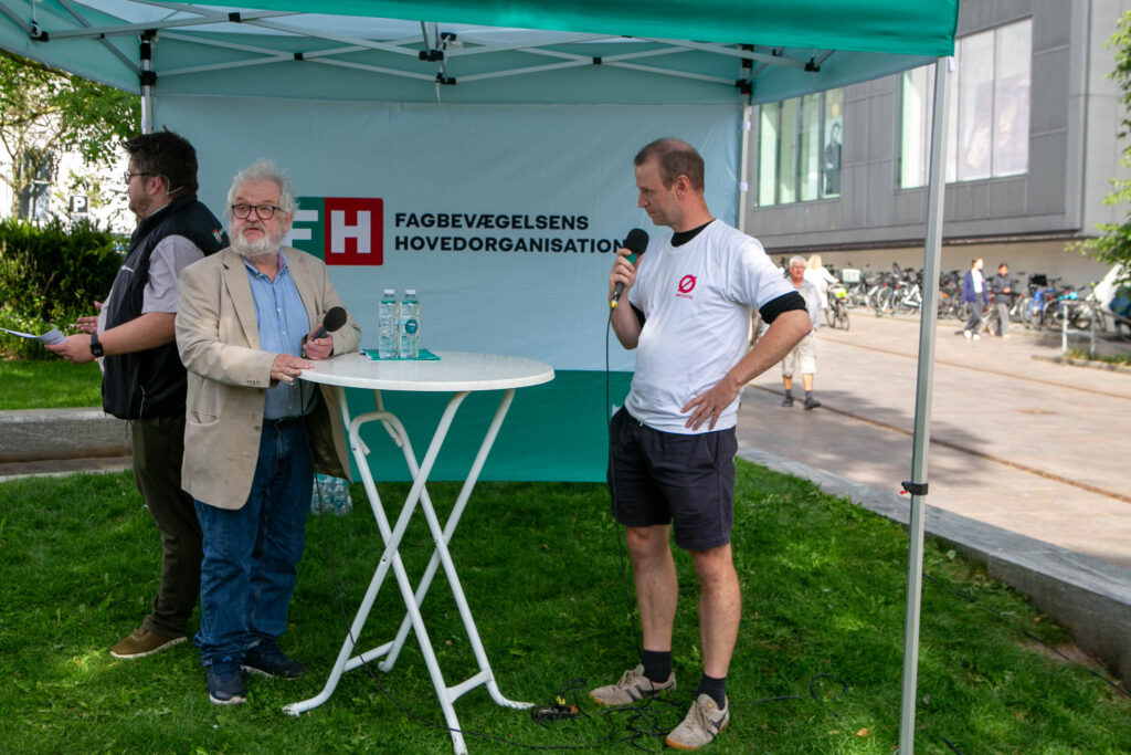 Debat om hjælpen til syge og udsatte