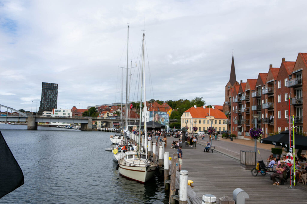 Torsdag sættes der børnehaver i vandet