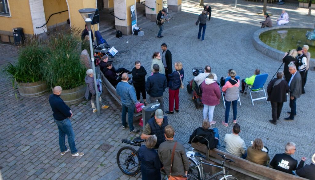Nok er nok – demonstration på Rådhustorvet
