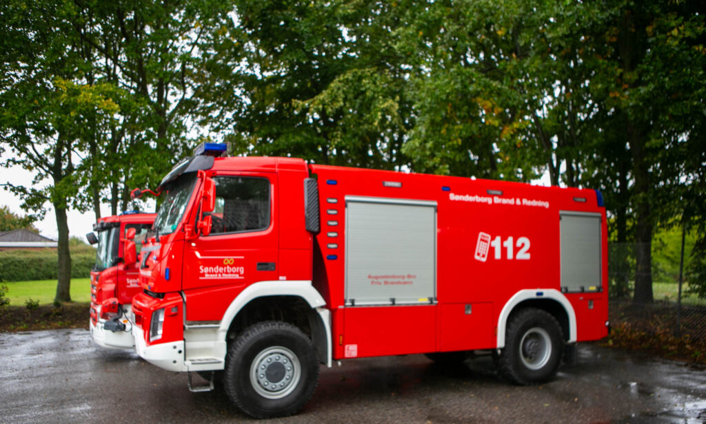 Brandbiler kaldt til Hertughaven