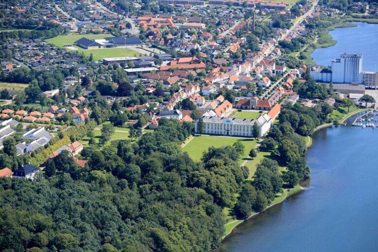 Førende arkitekter kæmper om at genetablere Hertugernes Augustenborg