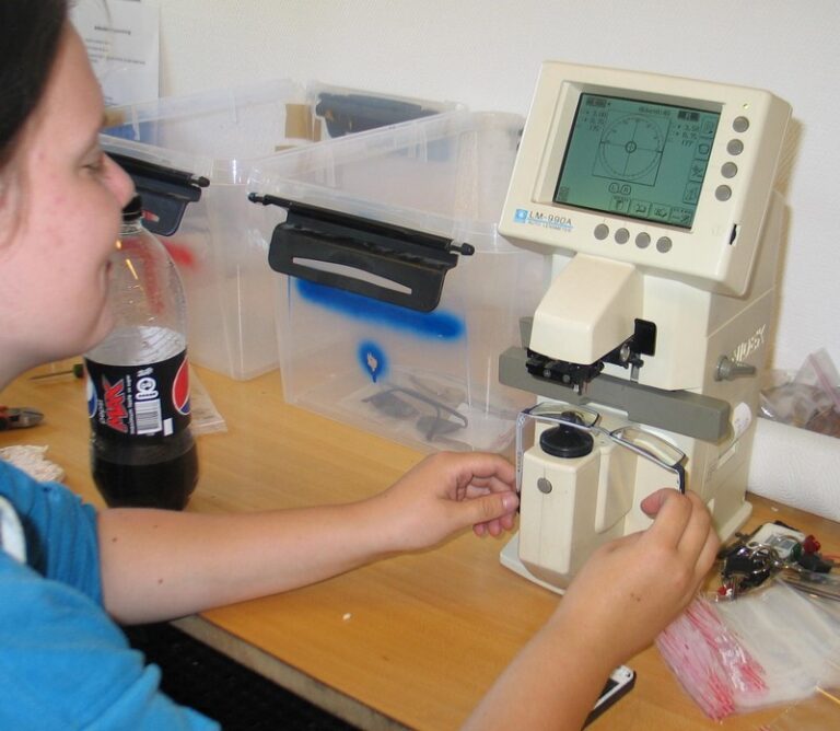 Tag dine aflagte briller med når du skal stemme