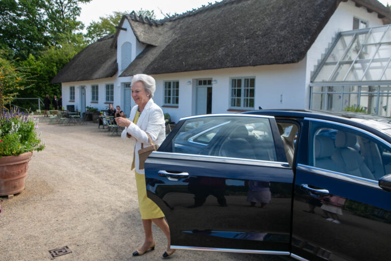 Prinsesse Benedikte besøger Osteoporoseforeningen i Frivillighedens Hus