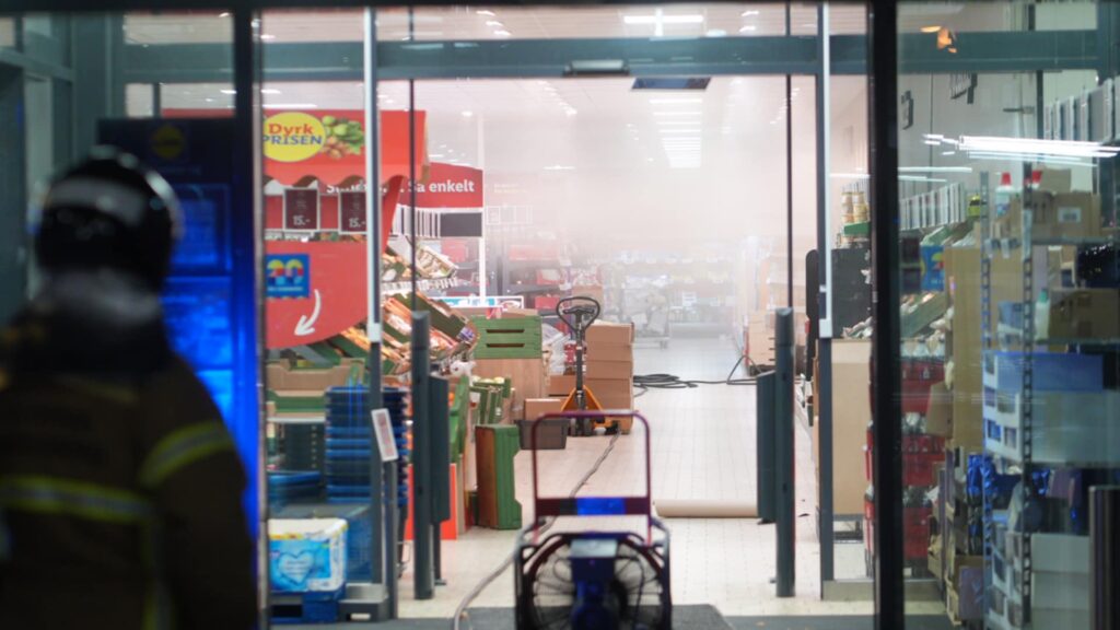 Brand i dagligvarebutik