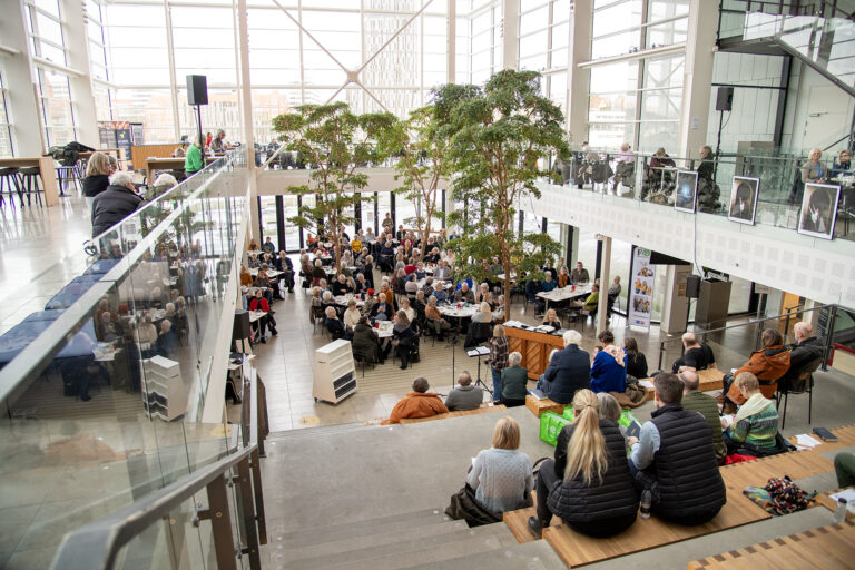 Nytårssangkur i Café Alsion