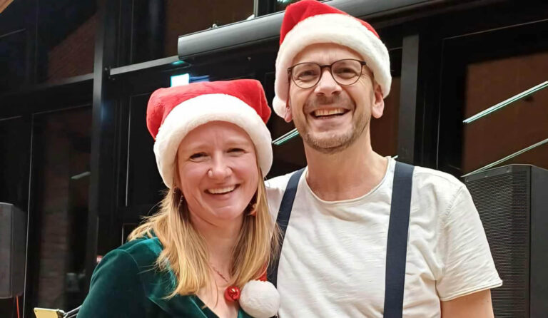KGGO: Fællesspisning hvor Steffi og Georg står for julehyggen