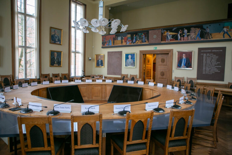 På tirsdag godkendes konstitueringsaftalen i Byrådssalen