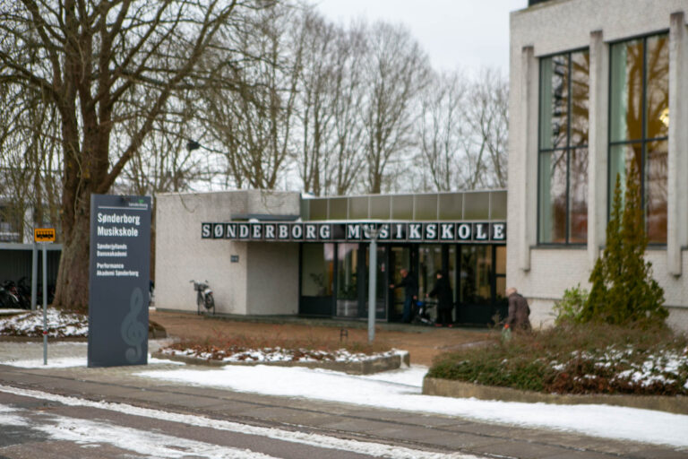 Tre forestillinger med Als Performance Akademi