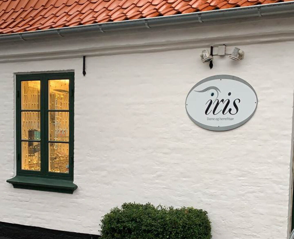 Azra M. Hadzimahovic giver Frisørhuset Iris videre