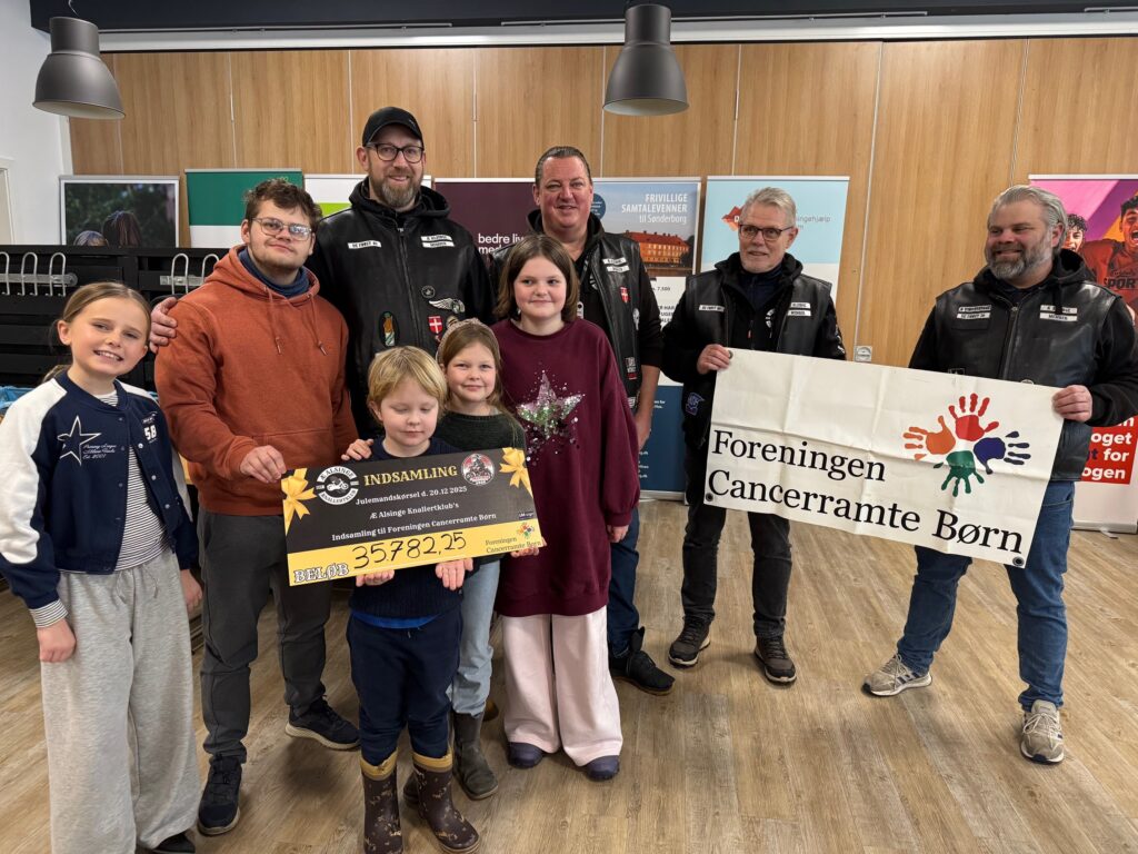 Julemandskørsel med hjerte – 240 knallerter samlede stort beløb ind