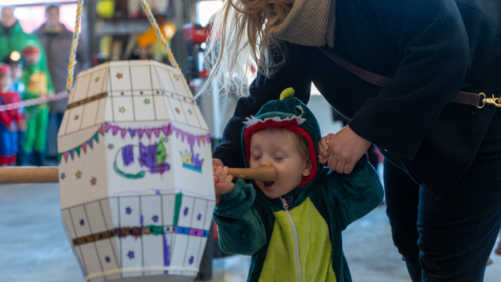 Superstærke børn slog flere tønder ned