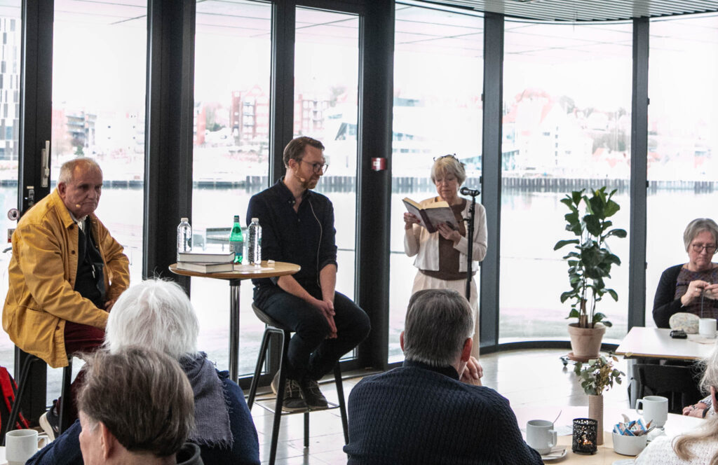 Breckling Bogcafé tog fat på kærligheden