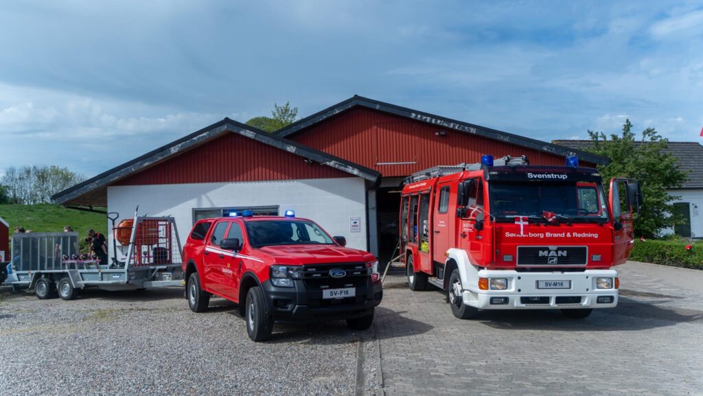 Brændte papir og pap af – indtil brandmændene stoppede det