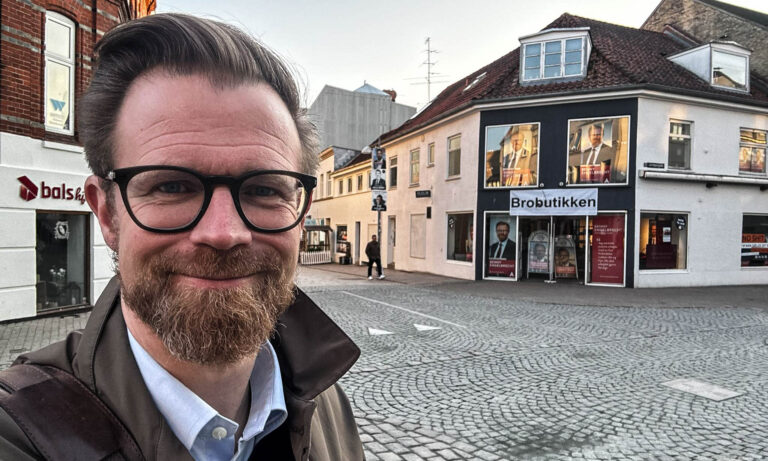 Sidste åbningsdag i Brobutikken
