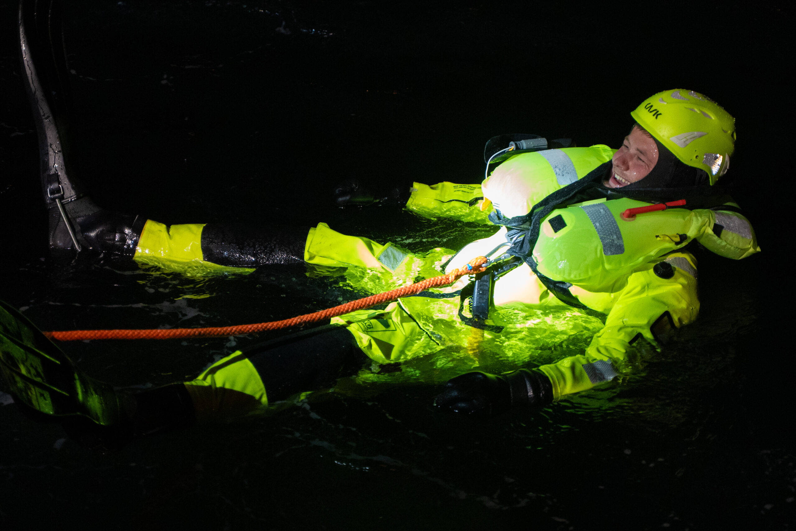 Overfladereddere på øvelse i havnen