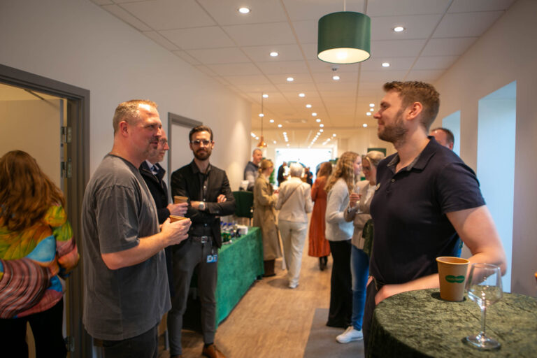 Louis Nielsen-gæster hyggede sig til receptionen