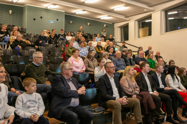 Folketingspolitikerne valgte sangene