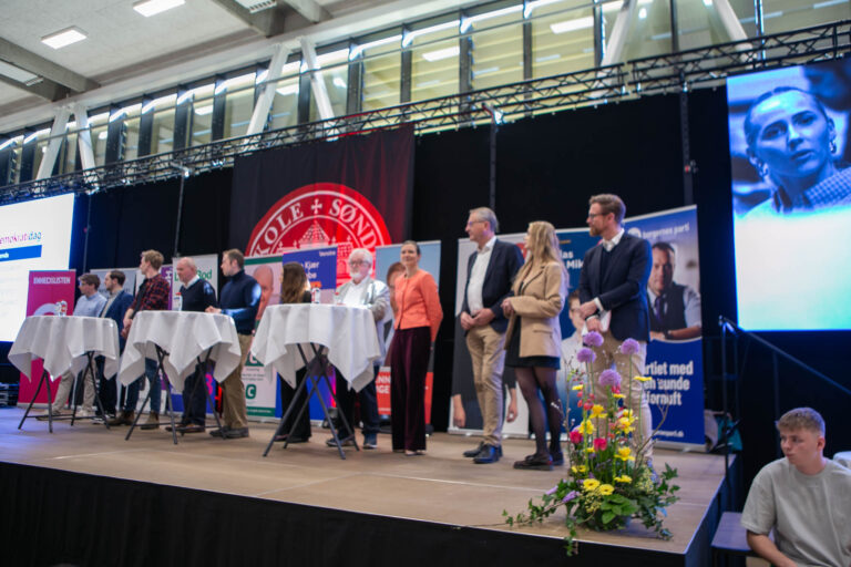 Demokratidag – Statsskolen fik besøg af parti-kandidater