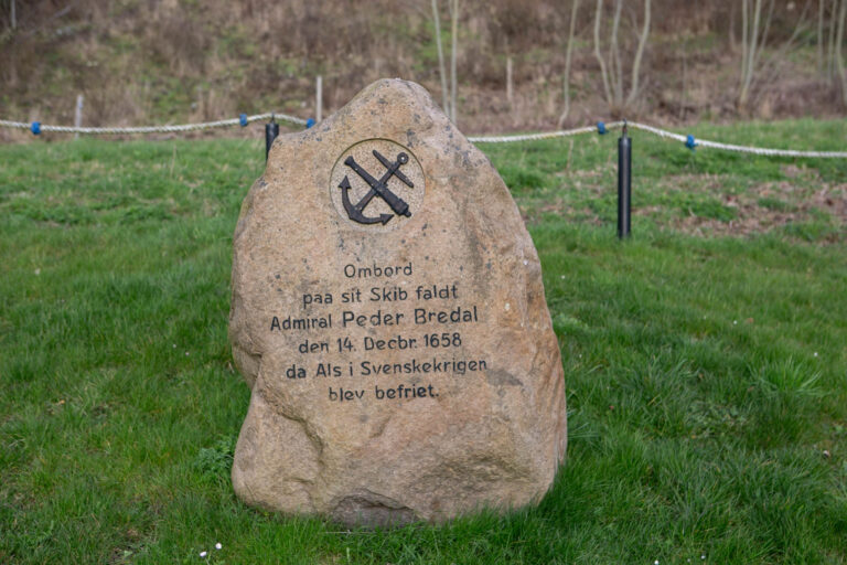 Gammelt Nyt: Hvem var admiral Peter Jensen Bredal?