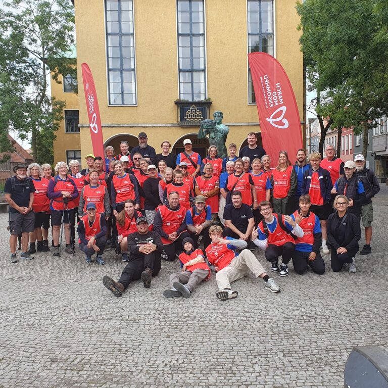 March mod Ensomhed kommer tilbage til august