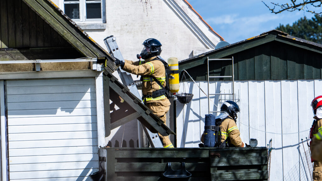 Lille brand i Bro